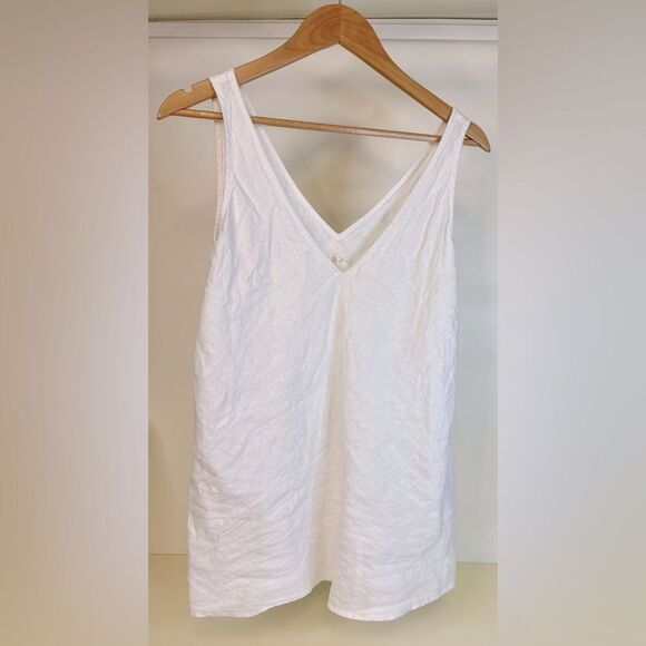 LILLY PULITZER FLORIN SLEEVELESS LINEN TOP Large - Picture 2 of 4